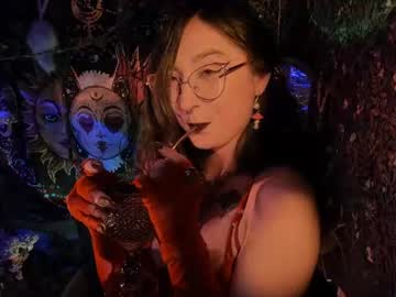 Lady Luna