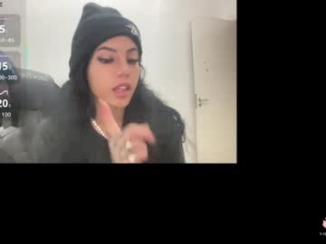 VALENTINA NAOMI